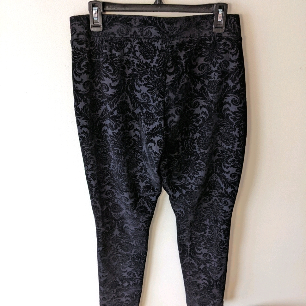 Roz&Ali Patterned Dress Pants